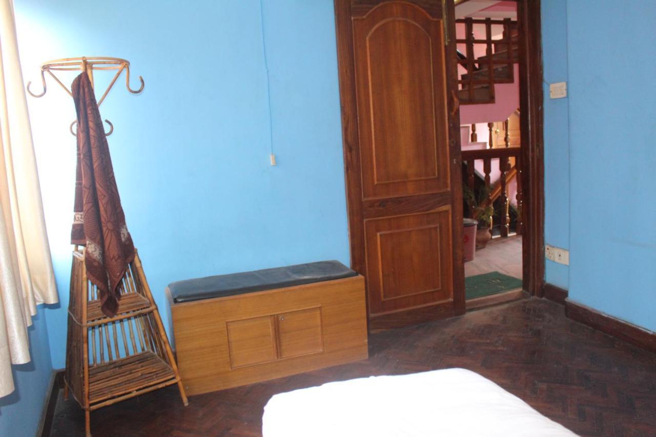 Moonlight Guest House Bhatgoan Exterior foto