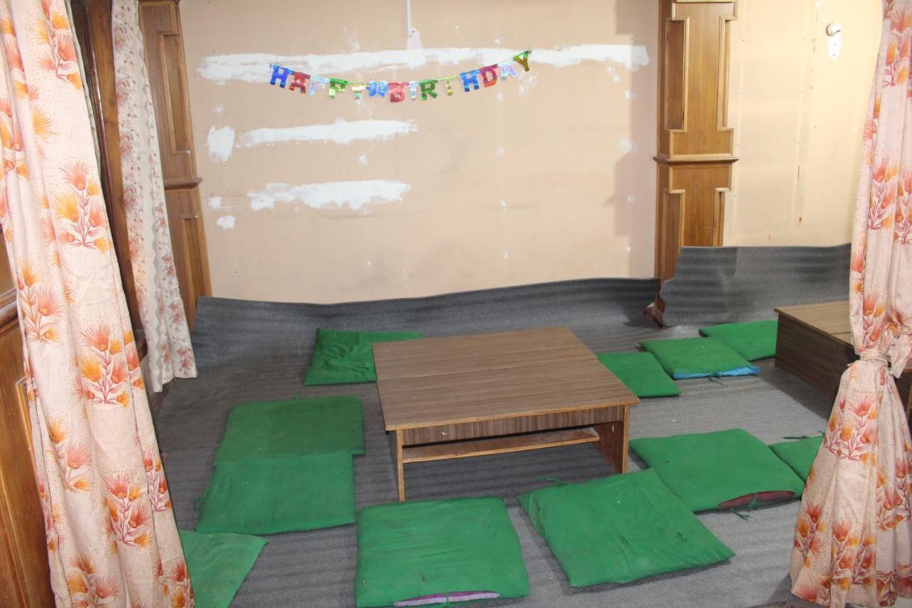 Moonlight Guest House Bhatgoan Exterior foto